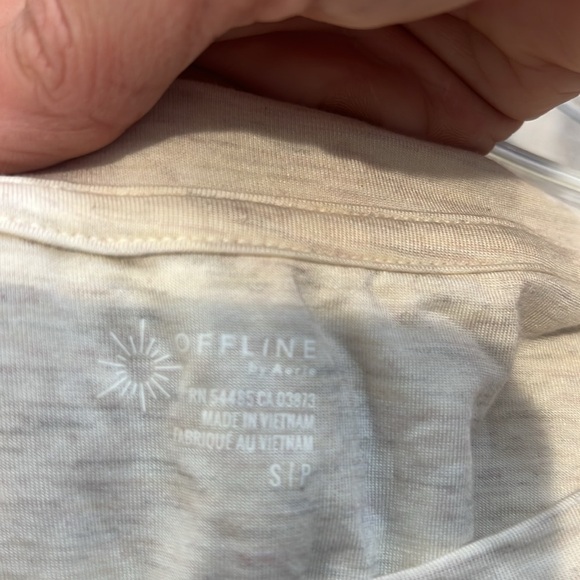 Aerie Offline Cream Crop Top with tie size small. In excellent condition! - Picture 5 of 7